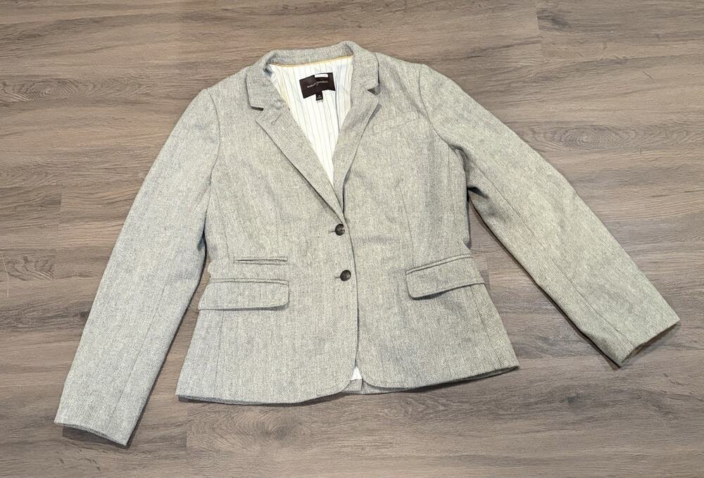 Banana Republic Gray Herringbone Blazer Jacket Size 14 Lined Wool Blend